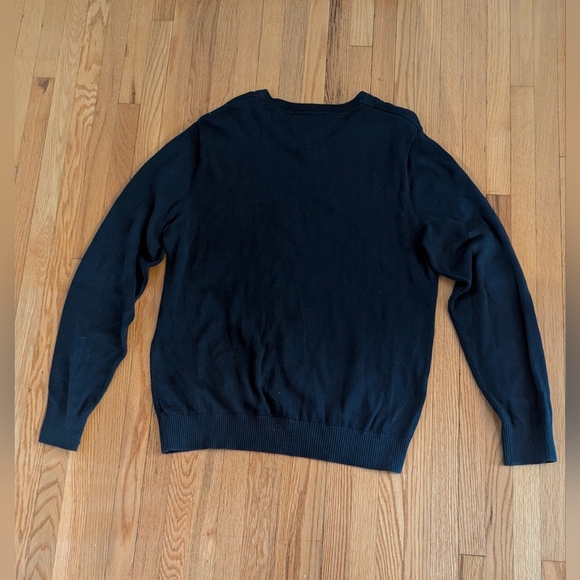 Tommy Hilfiger Men's Navy Argyle Sweater - Picture 5 of 5